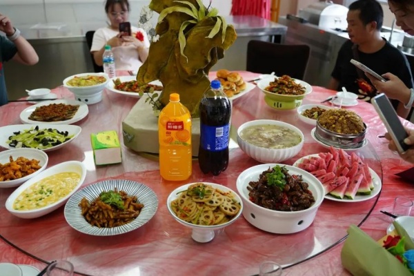 <a href=http://www.8881133.com target=_blank class=infotextkey>江西新東方烹飪學(xué)校</a>jpg