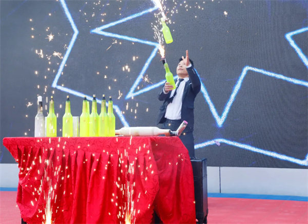 <a href=http://www.8881133.com target=_blank class=infotextkey>|WУ</a>“ 2022ӭ´ˇRCY”.jpg