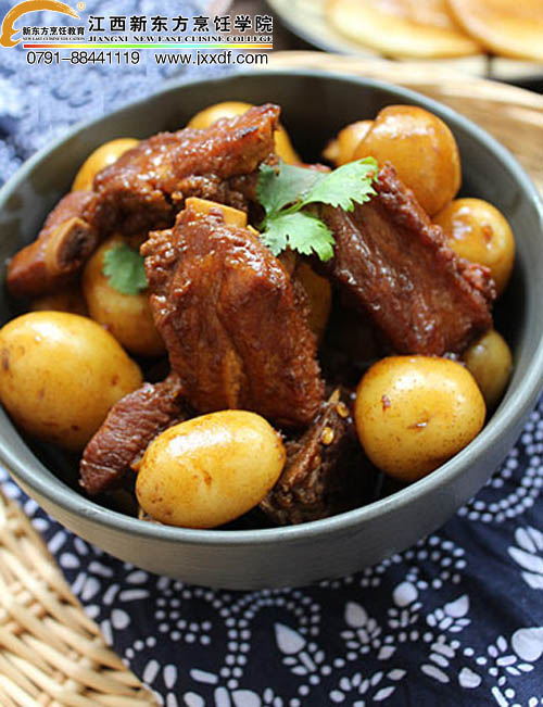 �������R���^�ߵ�һ���� С�������Ź�