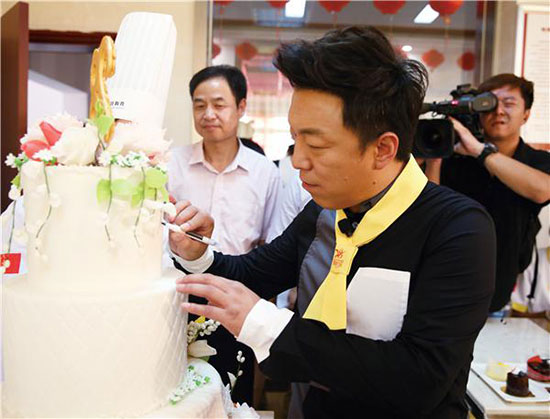 <a href=http://www.8881133.com target=_blank class=infotextkey>江西新東方烹飪學(xué)校</a>.jpg