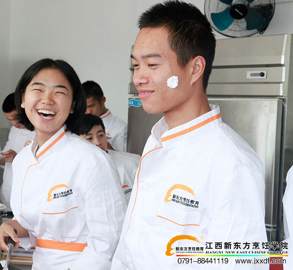 <a href=http://www.8881133.com target=_blank class=infotextkey>�����|����WУ</a>.jpg