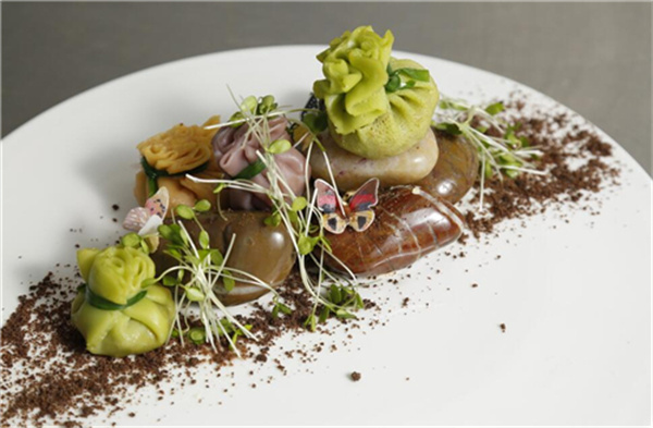 <a href=http://www.8881133.com target=_blank class=infotextkey>江西新東方烹飪學(xué)校</a>.jpg