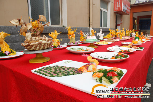 <a href=http://www.8881133.com target=_blank class=infotextkey>江西新東方烹飪學(xué)院</a>學(xué)生作品