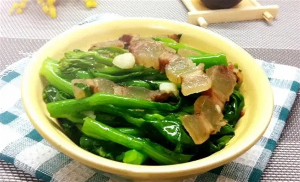 <a href=http://www.8881133.com target=_blank class=infotextkey>江西新東方烹飪學(xué)校</a>