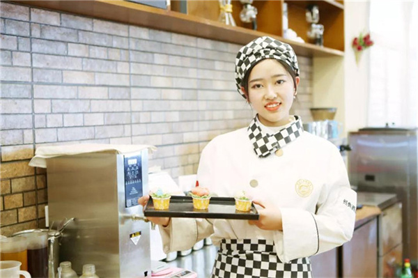 <a href=http://www.8881133.com target=_blank class=infotextkey>江西新東方烹飪學(xué)校</a>.jpg