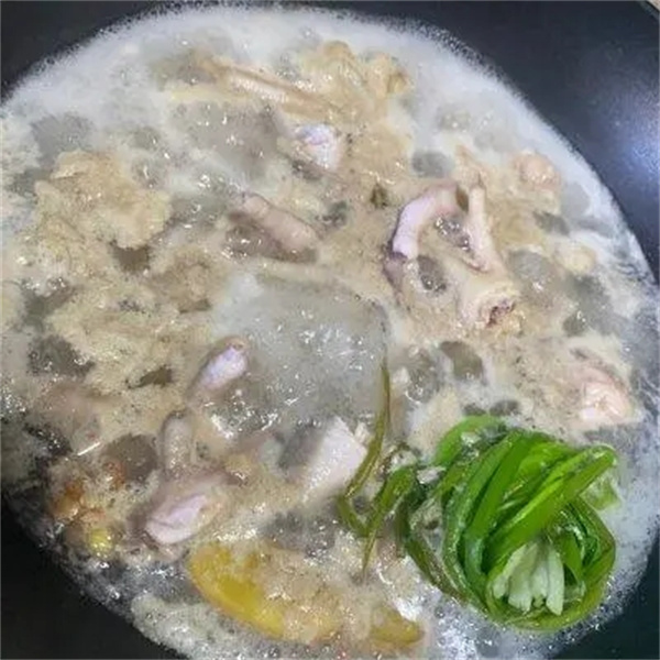 <a href=http://www.8881133.com target=_blank class=infotextkey>江西新東方烹飪學(xué)校</a>.jpg