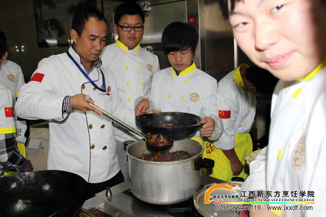 ��ɫ�̌W(xu��)�������w�(y��n)�o�N��(sh��)Ӗ(x��n)呟��W(xu��)�T�湦��