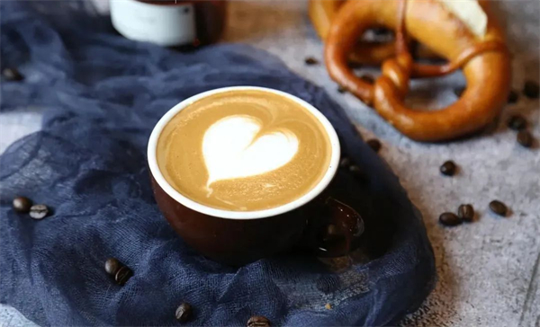 <a href=http://www.8881133.com target=_blank class=infotextkey>�����|����W(xu��)У</a>.jpg