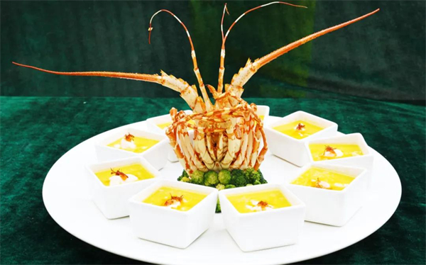 <a href=http://www.8881133.com target=_blank class=infotextkey>江西新東方烹飪學(xué)校</a>.jpg