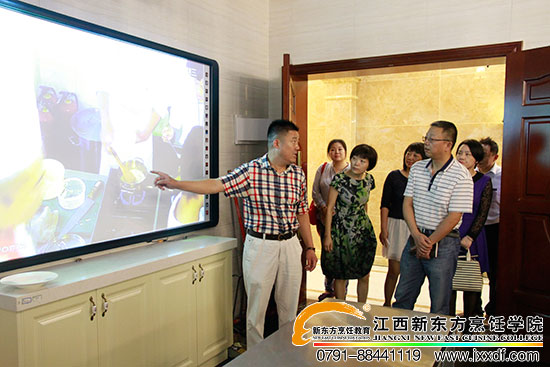 <a href=http://www.8881133.com target=_blank class=infotextkey>�����|����W(xu��)У</a>.jpg