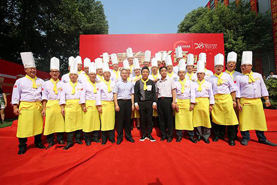 <a href=http://www.8881133.com target=_blank class=infotextkey>江西新東方烹飪學(xué)校</a>.jpg