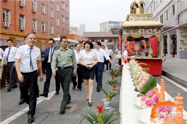 ����܊����(w��)���W�R<a href=http://www.8881133.com target=_blank class=infotextkey>�����|����W(xu��)Ժ</a>�{(di��o)��.jpg