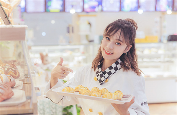 <a href=http://www.8881133.com target=_blank class=infotextkey>江西新東方烹飪學校</a>.jpg