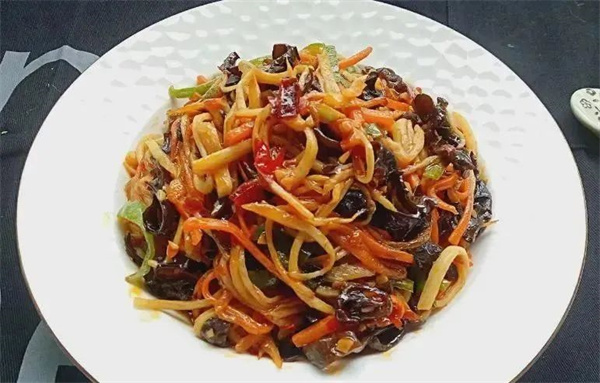 <a href=http://www.8881133.com target=_blank class=infotextkey>江西新東方烹飪學(xué)校</a>.jpg