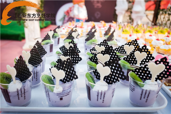 <a href=http://www.8881133.com target=_blank class=infotextkey>�����|����W(xu��)Ժ</a>_���c(di��n)չʾ.jpg