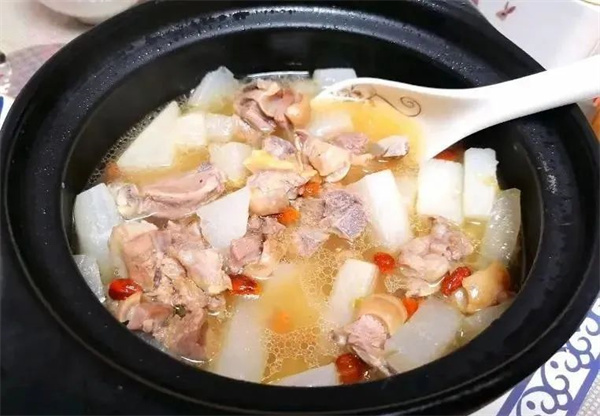 <a href=http://www.8881133.com target=_blank class=infotextkey>江西新東方烹飪學(xué)校</a>