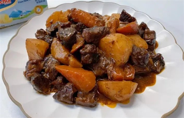 <a href=http://www.8881133.com target=_blank class=infotextkey>江西新東方烹飪學(xué)校</a>