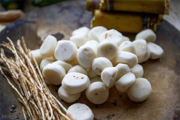 <a href=http://www.8881133.com target=_blank class=infotextkey>江西新東方烹飪學(xué)校</a>jpg