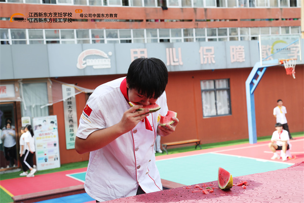 <a href=http://www.8881133.com target=_blank class=infotextkey>�����|����W(xu��)У</a>�����ϴ�ِ.jpg