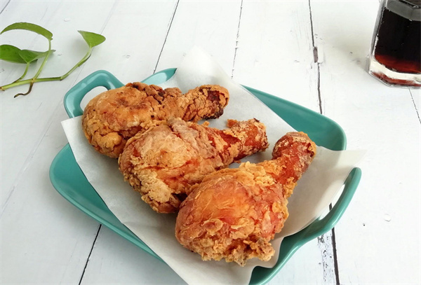 <a href=http://www.8881133.com target=_blank class=infotextkey>江西新東方烹飪學(xué)校</a>.jpg