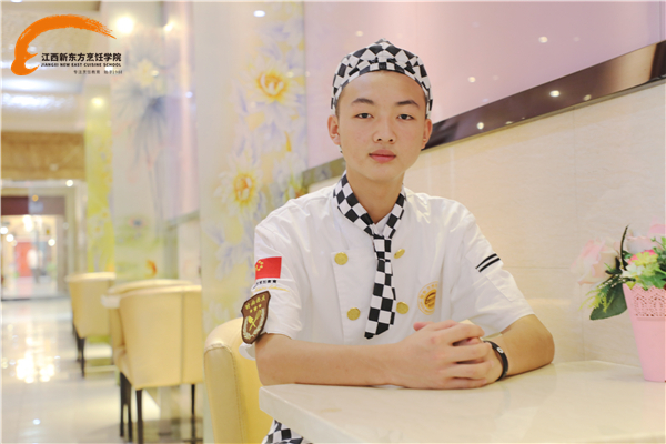 <a href=http://www.8881133.com/2015zysz/jdxd/ target=_blank class=infotextkey>經(jīng)典西點</a>專業(yè)新生.jpg