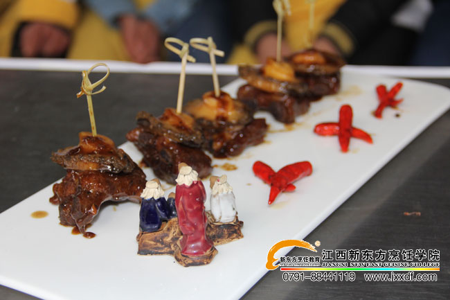 鮑魚(yú)焗仔排