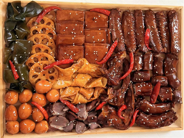 <a href=http://www.8881133.com target=_blank class=infotextkey>江西新東方烹飪學校</a>.jpg