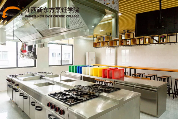 <a href=http://www.8881133.com target=_blank class=infotextkey>江西新东方烹饪å¦é™¢</a>.jpg