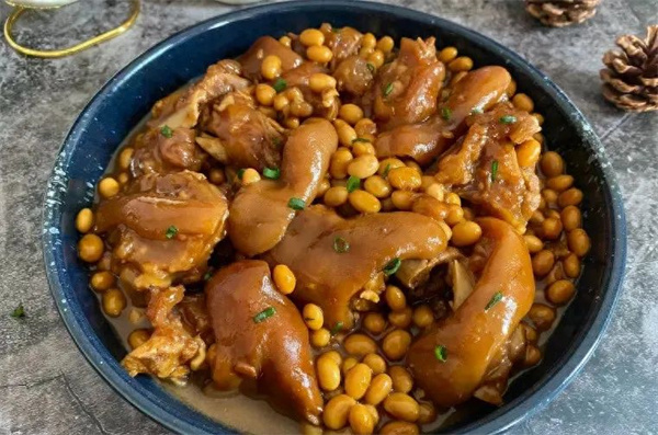 <a href=http://www.8881133.com target=_blank class=infotextkey>江西新東方烹飪學(xué)校</a>