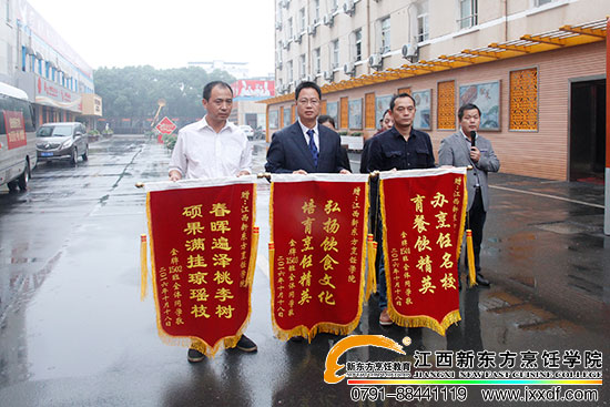 <a href=http://www.8881133.com _fcksavedurl=http://www.8881133.com target=_blank><a href=http://www.8881133.com target=_blank class=infotextkey>|W(xu)У</a></a>.jpg