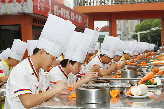 <a href=http://www.8881133.com target=_blank class=infotextkey>江西新東方烹飪學校</a>.jpg