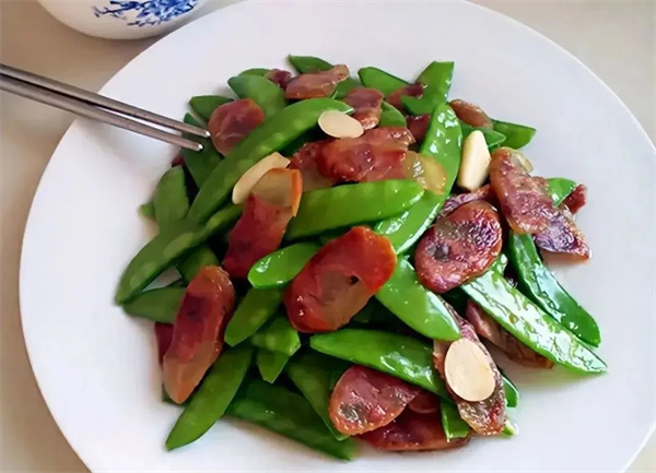 <a href=http://www.8881133.com target=_blank class=infotextkey>江西新東方烹飪學校</a>.jpg