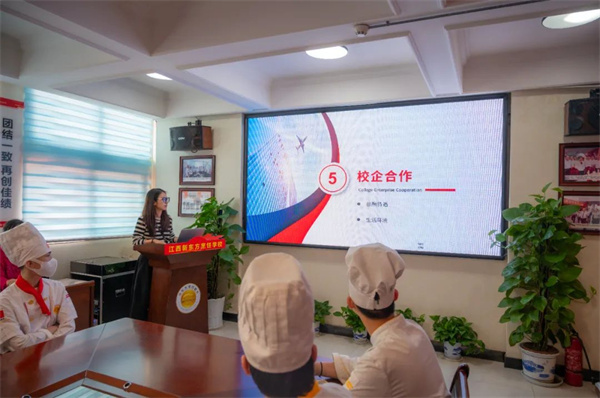 <a href=http://www.8881133.com target=_blank class=infotextkey>江西新東方烹飪學(xué)校</a>.jpg