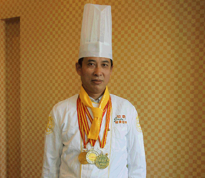 烹飪大師萬仁里大師