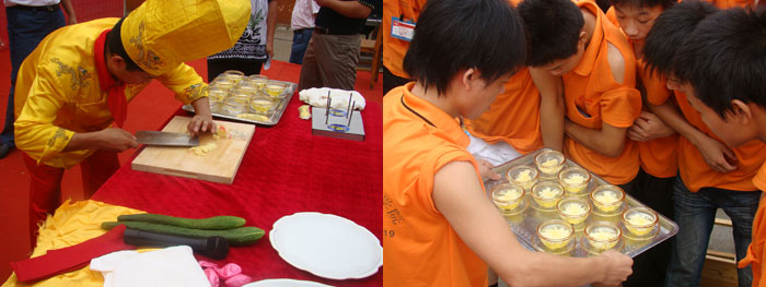 陳子寶大師將日本豆腐加工成菊花狀