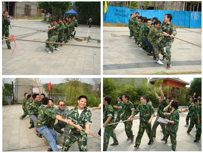 四面楚歌的角力