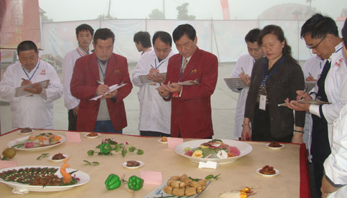 Al(xing)ˇHِϯOӋFwِuίڽoԺϯչ_u