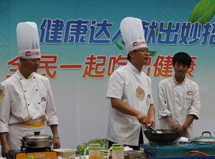 |˼M(jn)ϲГӘ^(q)