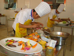 精雕細(xì)琢的刻畫